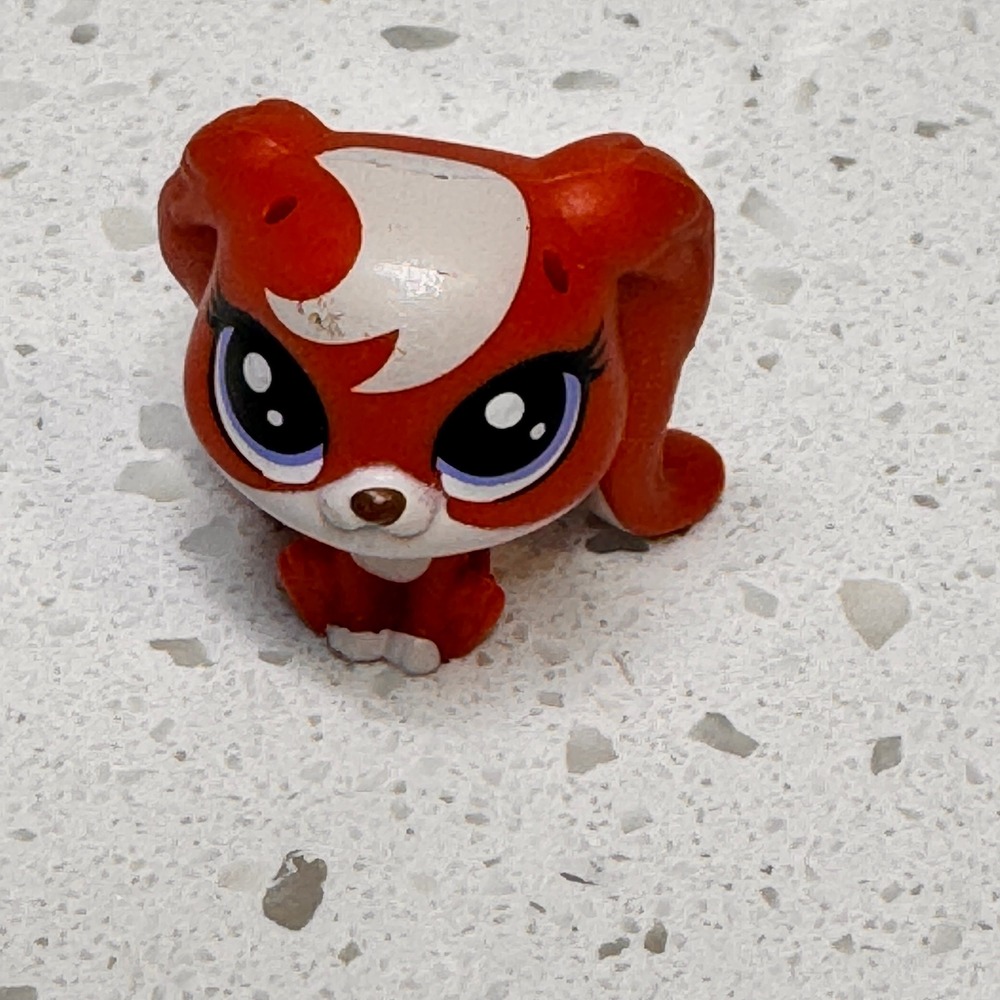 Hasbro Littlest Pet Shop LPS Dog Mini‎ Conchita Chipley #335 Animal Figure Toy